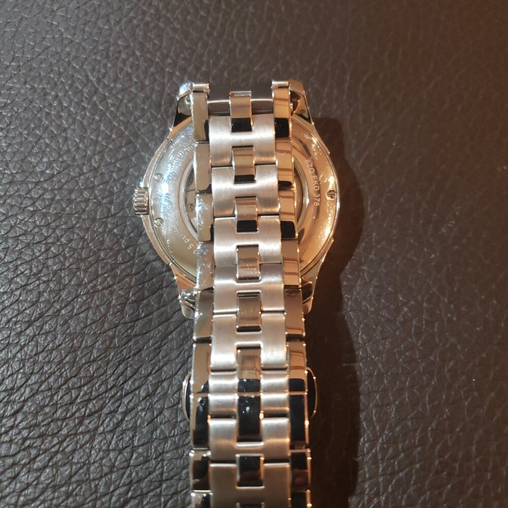Mens Watch - Picture 3 of 4